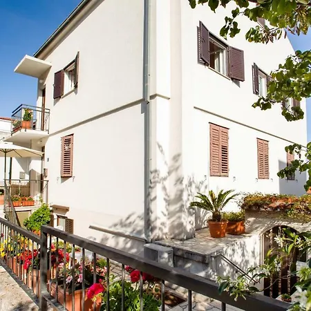 Marasovica Apartments Split Exterior photo