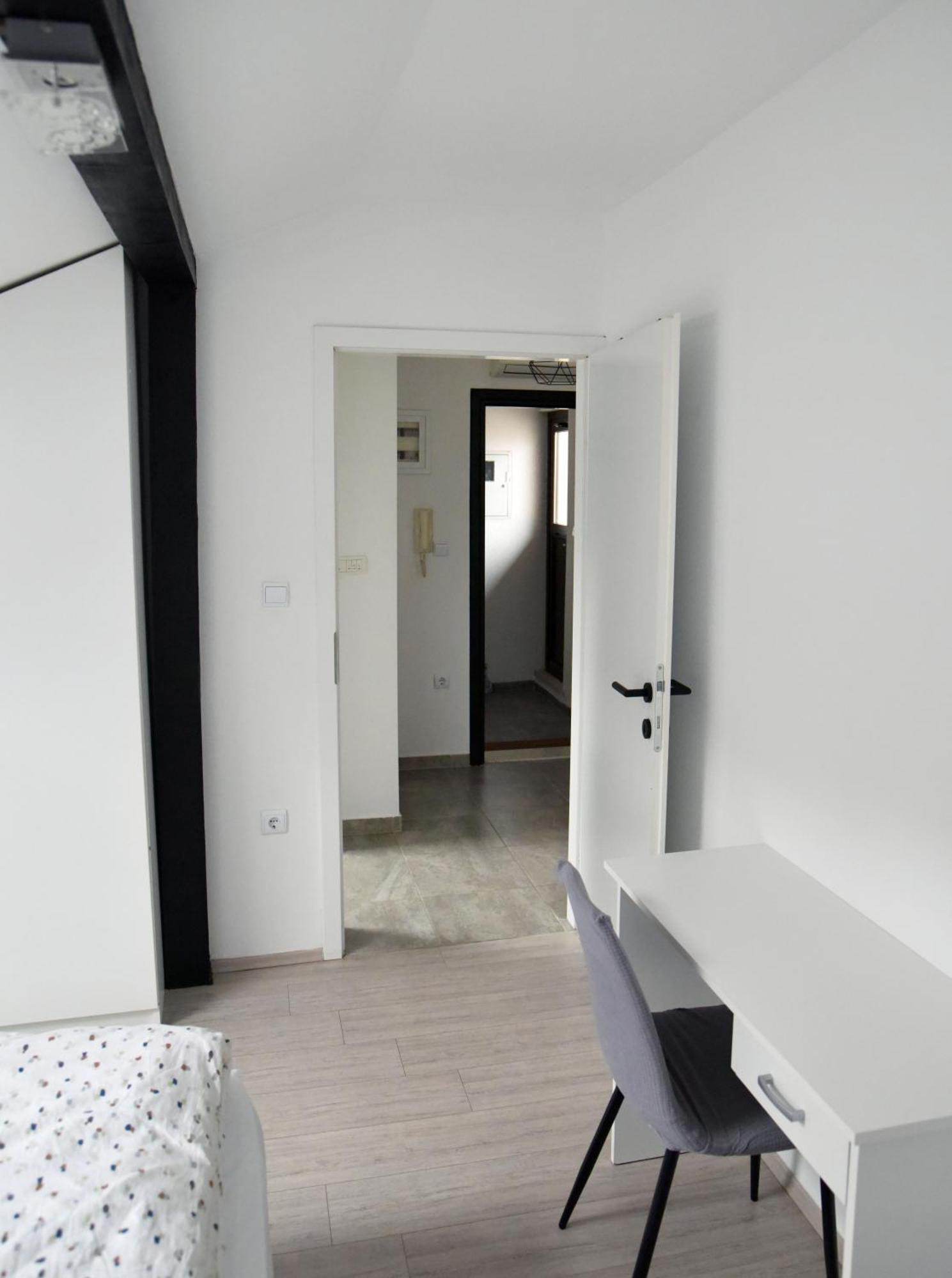 Marasovica Apartment Split